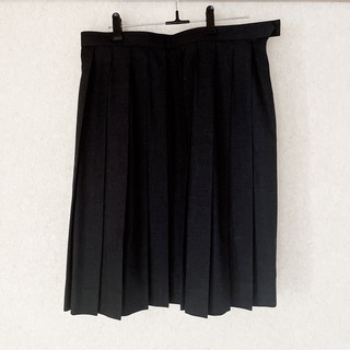 コノミ(CONOMi)の制服風スカート(ひざ丈スカート)