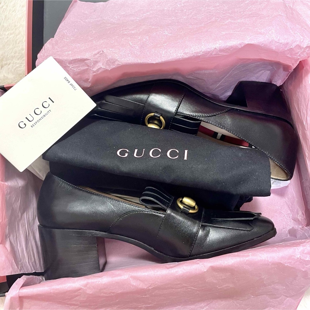 Gucci(グッチ)の美品 箱付き GUCCI グッチ ホースビット フリンジ ヒールローファー レディースの靴/シューズ(ローファー/革靴)の商品写真