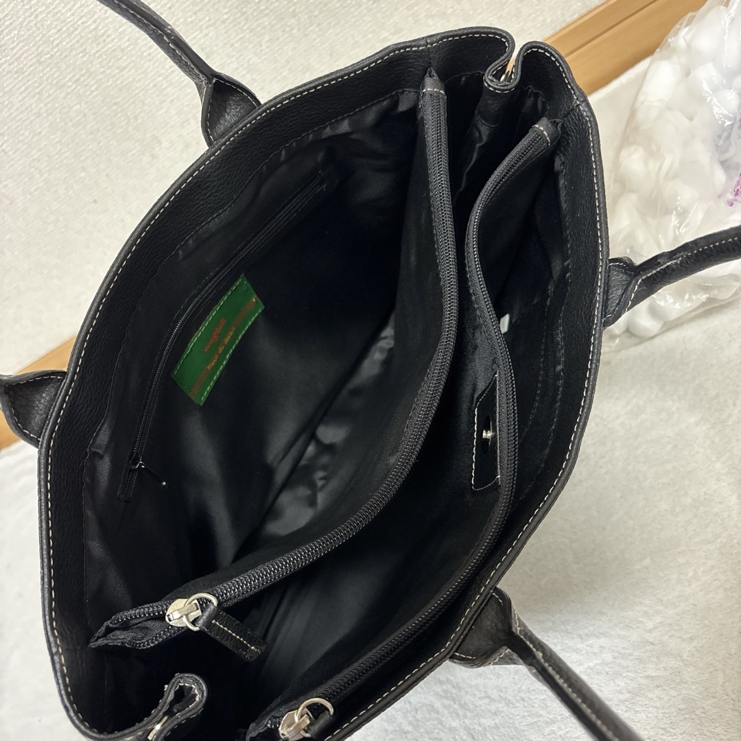 【未使用】wagtail レディース　本革　レザー　トートバッグ　ハンドバッグ レディースのバッグ(トートバッグ)の商品写真