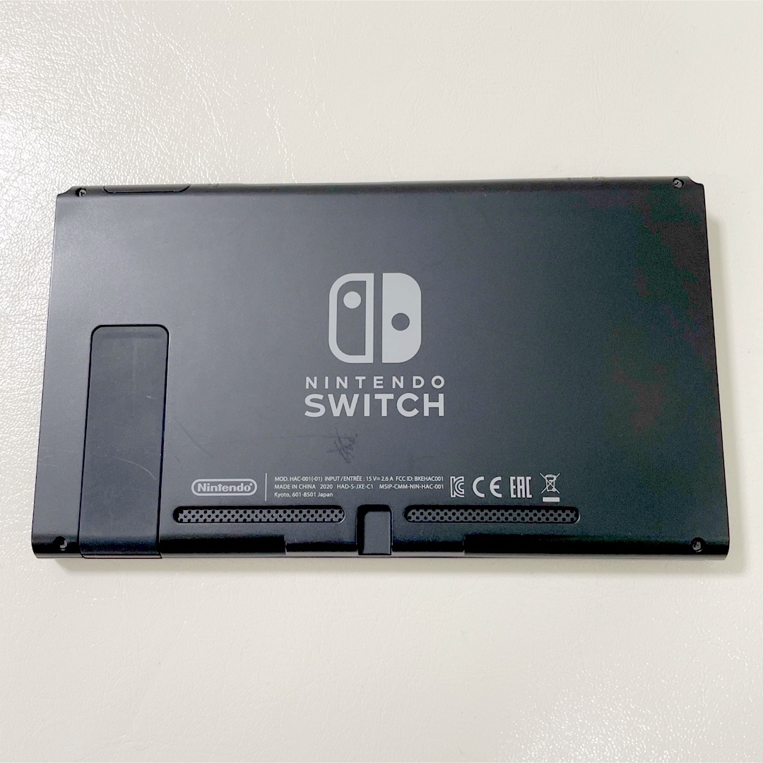 Nintendo Switch(ニンテンドースイッチ)のニンテンドーSwitch 本体のみ 新型 バッテリー強化 スイッチ 画面 液晶 エンタメ/ホビーのゲームソフト/ゲーム機本体(家庭用ゲーム機本体)の商品写真