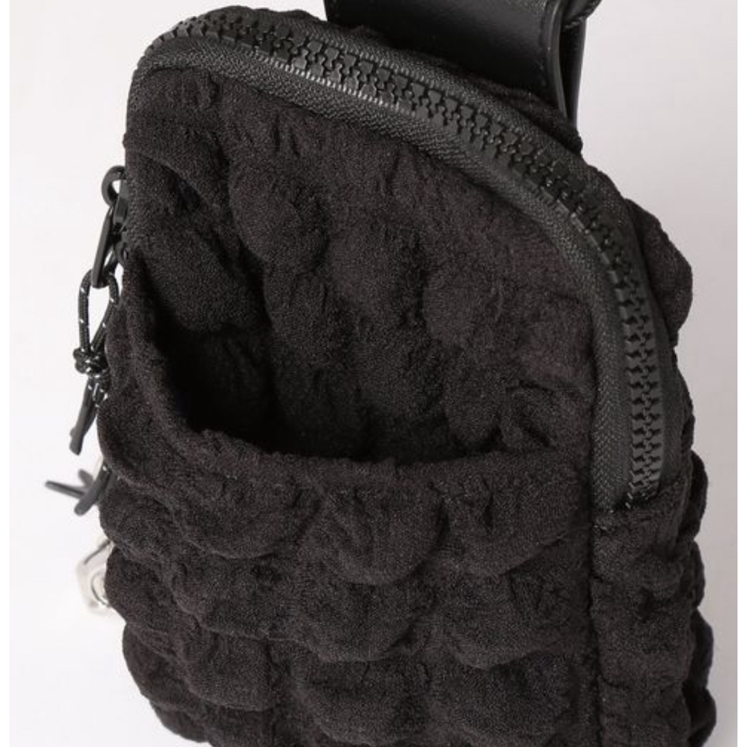 BAYFLOW(ベイフロー)のベイフロー  ポップコーン ミニショルダーバッグ ブラック  レディースのバッグ(ショルダーバッグ)の商品写真