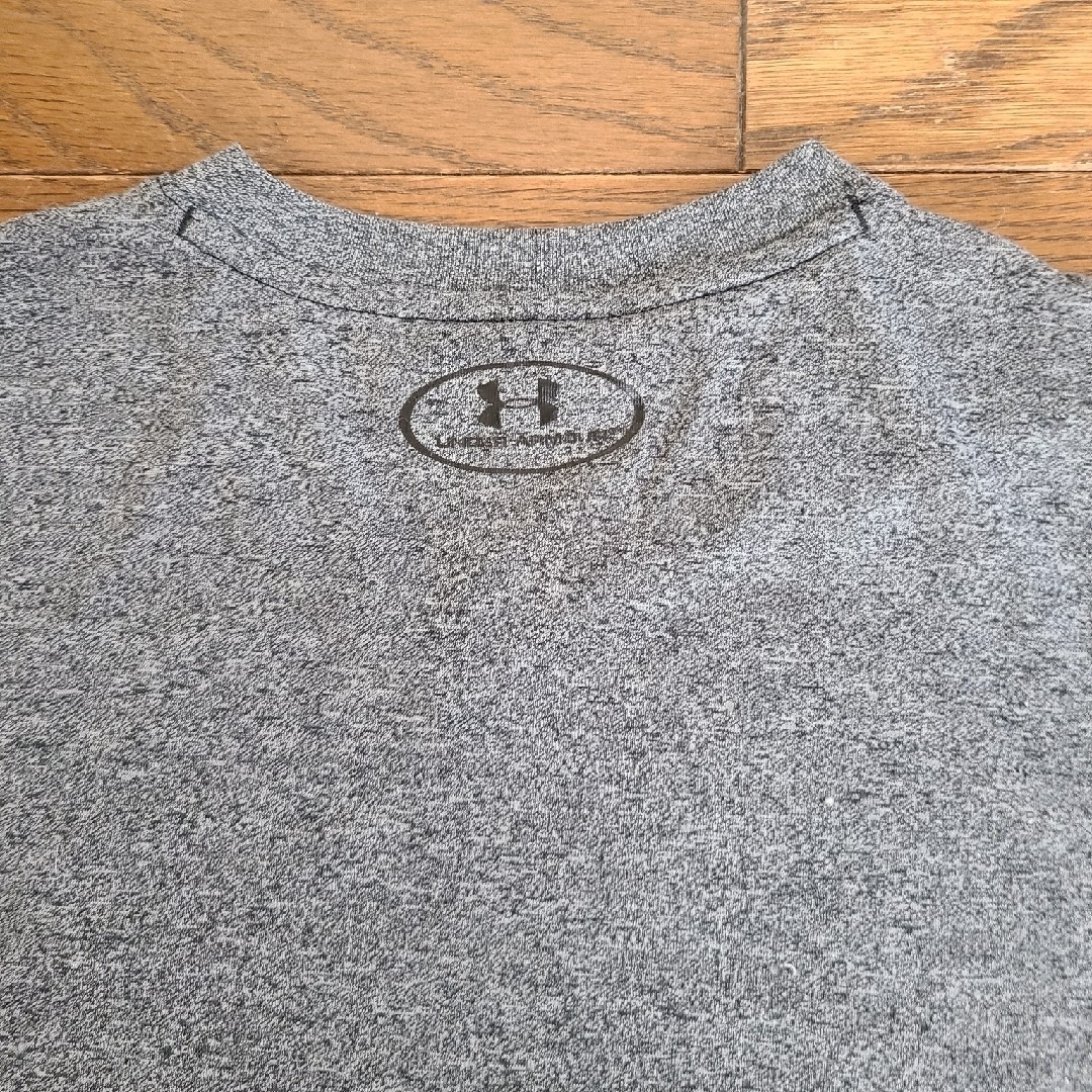 UNDER ARMOUR(アンダーアーマー)のアンダーアーマー　ヒートギア　Tシャツ　① メンズのトップス(Tシャツ/カットソー(半袖/袖なし))の商品写真