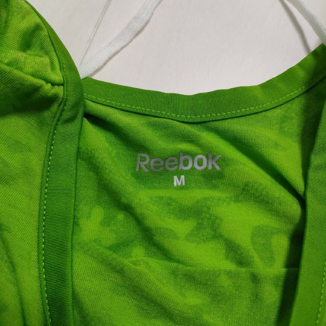 Reebok(リーボック)のリーボックReebokＴシャツ レディースのトップス(Tシャツ(半袖/袖なし))の商品写真