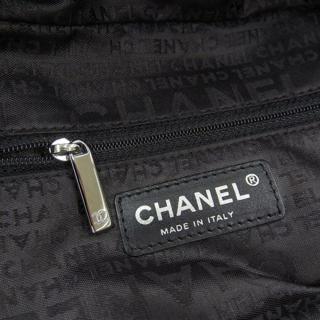 CHANEL(シャネル)のシャネル CHANEL チョコバー ハンドバッグ レザー ブラック 9番台 中古 新入荷 CH0914 レディースのバッグ(ハンドバッグ)の商品写真