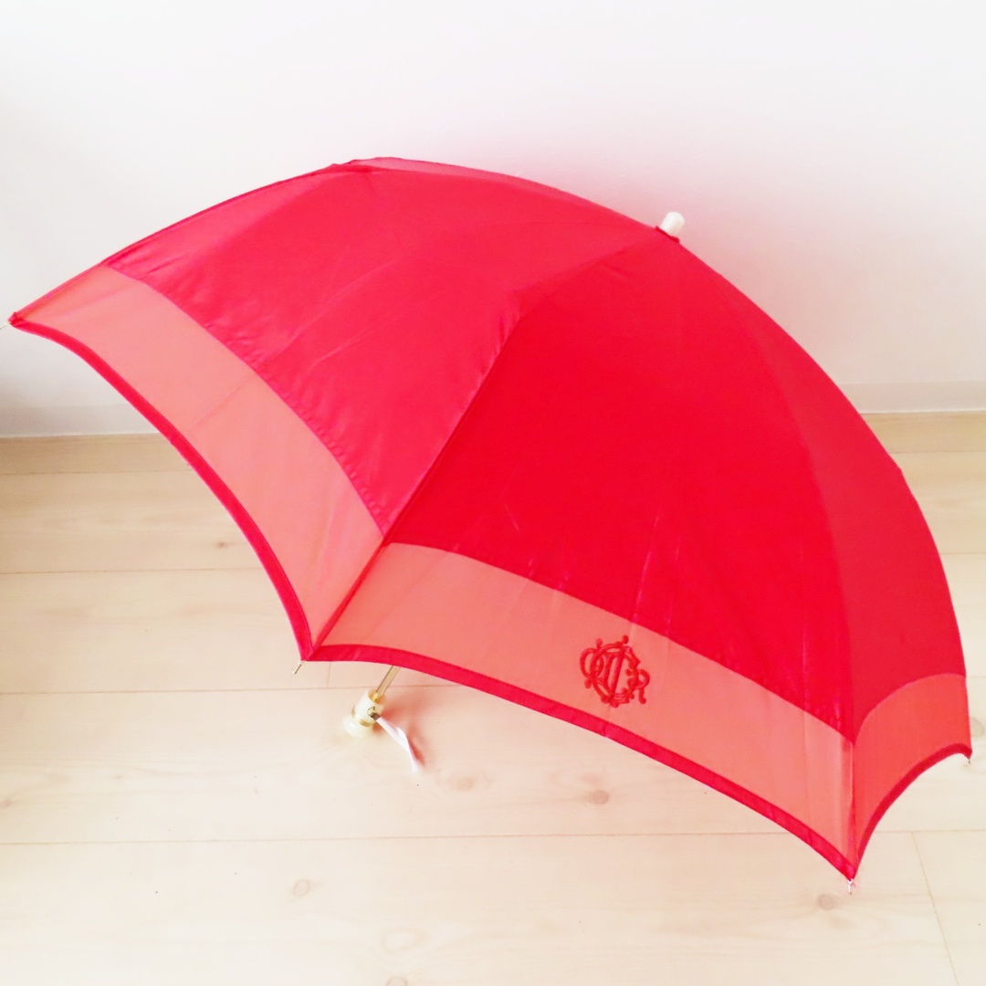 Christian Dior(クリスチャンディオール)のM05 Christian Dior クリスチャンディオール ロゴ 折りたたみ傘 雨傘 レッド レディースのファッション小物(傘)の商品写真