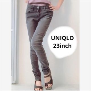 ユニクロ(UNIQLO)のused★美品　UNIQLOユニクロ　スキニーパンツ　ブラックデニム(デニム/ジーンズ)