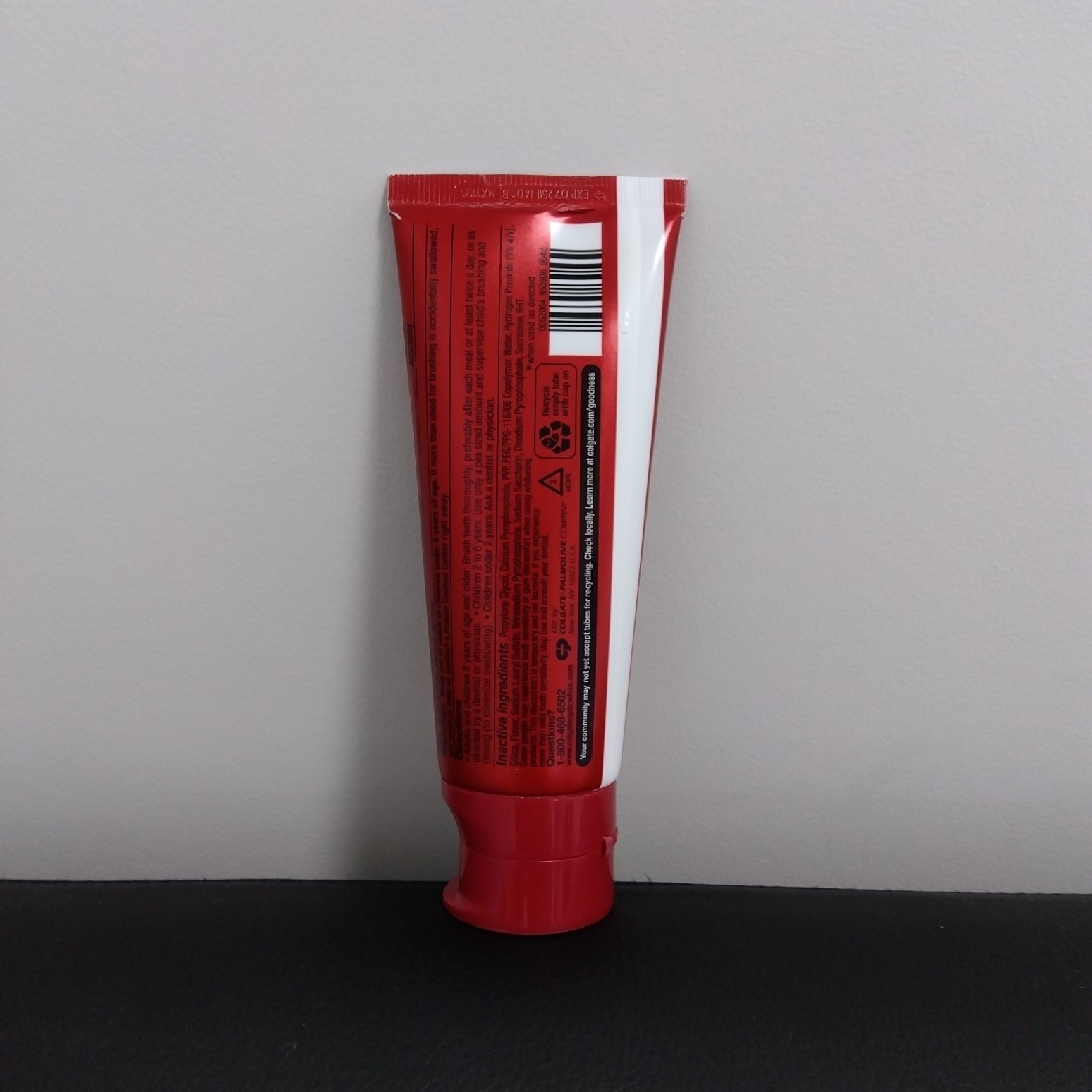 コルゲート オプティックホワイト プロ コスメ/美容のオーラルケア(歯磨き粉)の商品写真