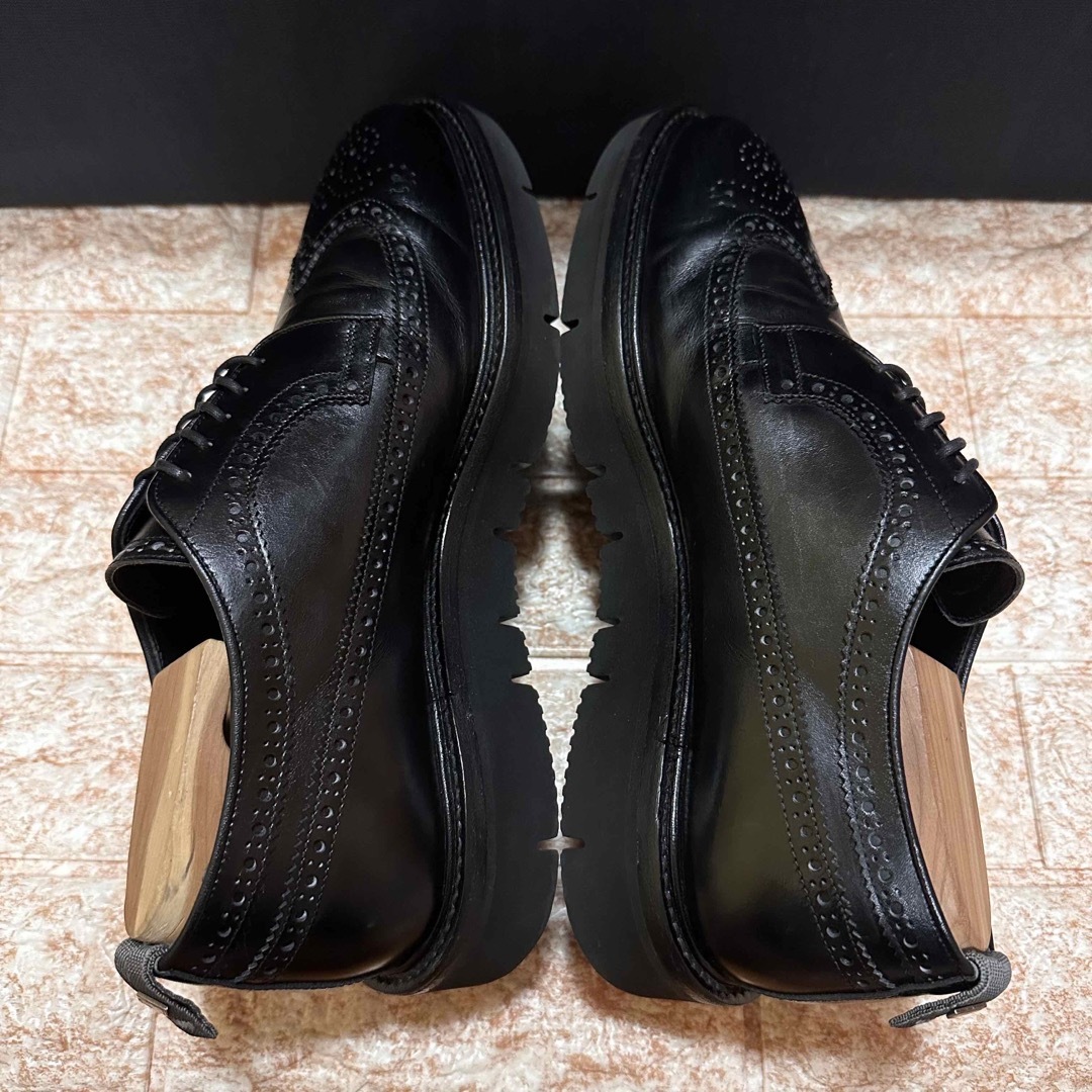 WH ダブルエイチ ウィングチップ レザー 革靴 ブラック ビブラムソール メンズの靴/シューズ(ドレス/ビジネス)の商品写真