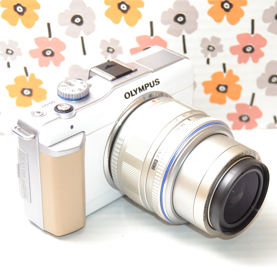 OLYMPUS(オリンパス)の❤️Wi-Fi❤️オリンパス PL1 ミラーレスカメラ スマホ/家電/カメラのカメラ(ミラーレス一眼)の商品写真