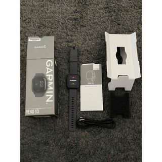 ガーミン(GARMIN)のGarmin venu グレー　スマートウォッチ(腕時計)