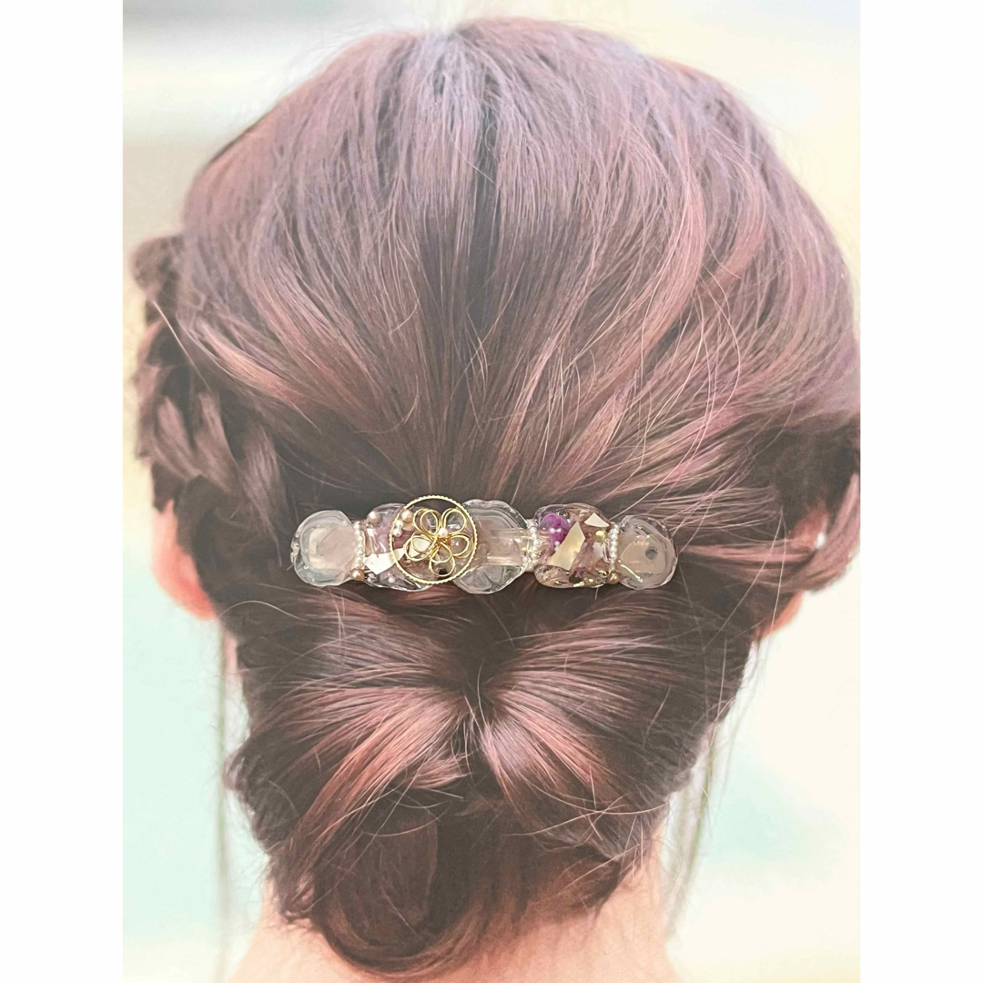 ☆No.223☆ハンドメイド　レジンアクセサリー  バレッタ ハンドメイドのアクセサリー(ヘアアクセサリー)の商品写真