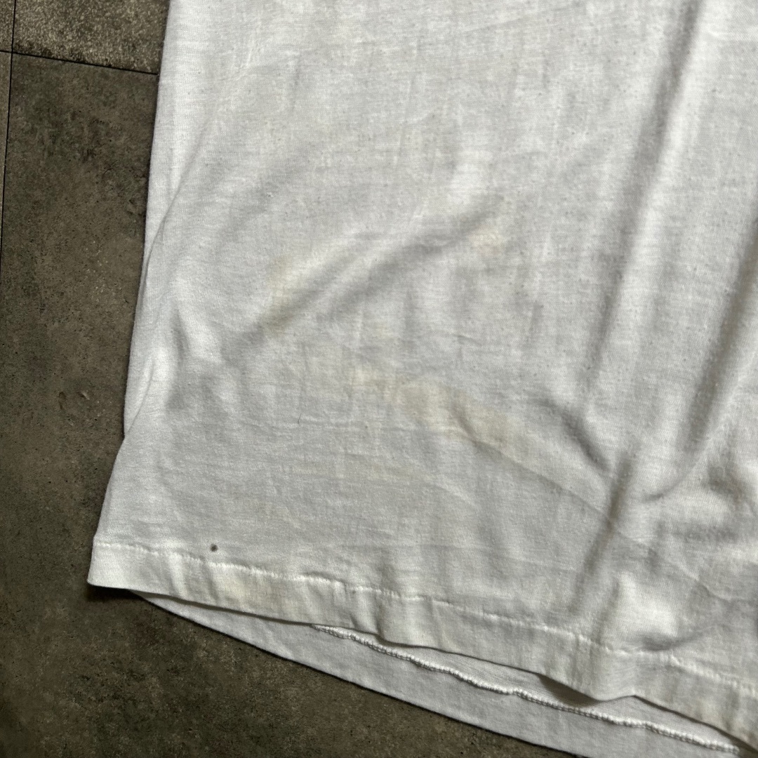 Hanes(ヘインズ)の80s Hanes ヘインズ ヴィンテージtシャツ XL ホワイト メンズのトップス(Tシャツ/カットソー(半袖/袖なし))の商品写真