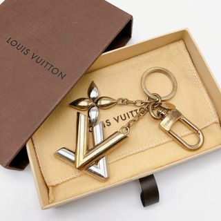 LOUIS VUITTON - 【鑑定済】ルイヴィトン  LVツイスト　キーリング　キーホルダー　金　シルバー