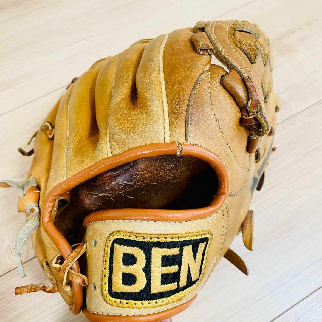 【匿名配送】BEN ベンゼネラル 一般 軟式グローブ 右投げ 内野手 スポーツ/アウトドアの野球(グローブ)の商品写真