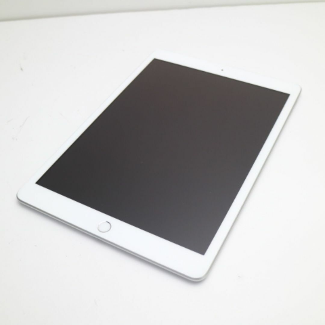 Apple(アップル)のSIMフリー iPad7 第7世代 32GB シルバー  M444 スマホ/家電/カメラのPC/タブレット(タブレット)の商品写真