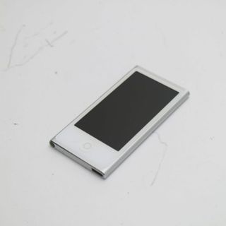 アイポッド(iPod)の新品同様 iPod nano 第7世代 16GB シルバー  M444(ポータブルプレーヤー)