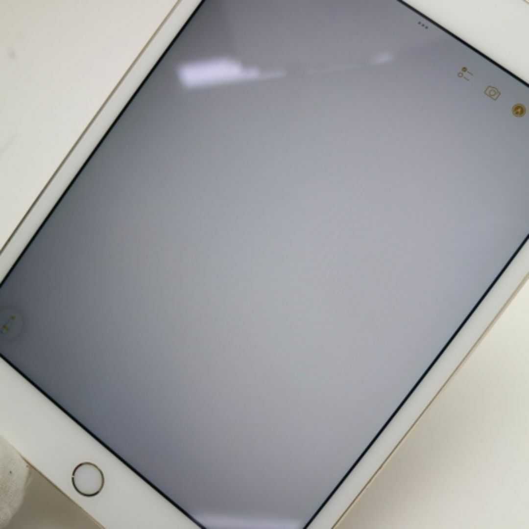 Apple(アップル)のiPad mini 4 Wi-Fi 16GB ゴールド  M444 スマホ/家電/カメラのPC/タブレット(タブレット)の商品写真