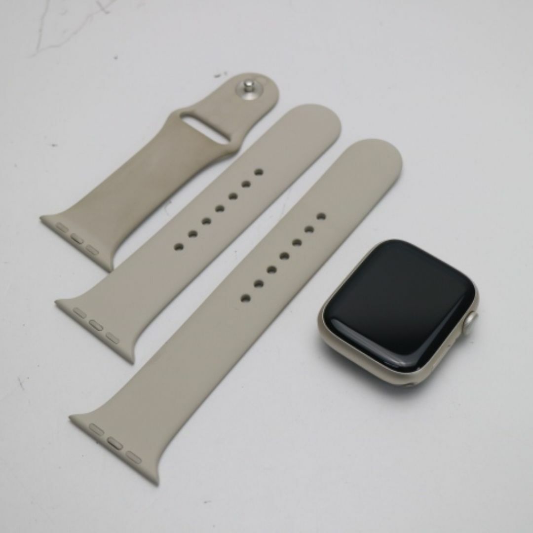 Apple(アップル)のApple Watch Series8 45mm GPS スターライト M444 スマホ/家電/カメラのスマホ/家電/カメラ その他(その他)の商品写真