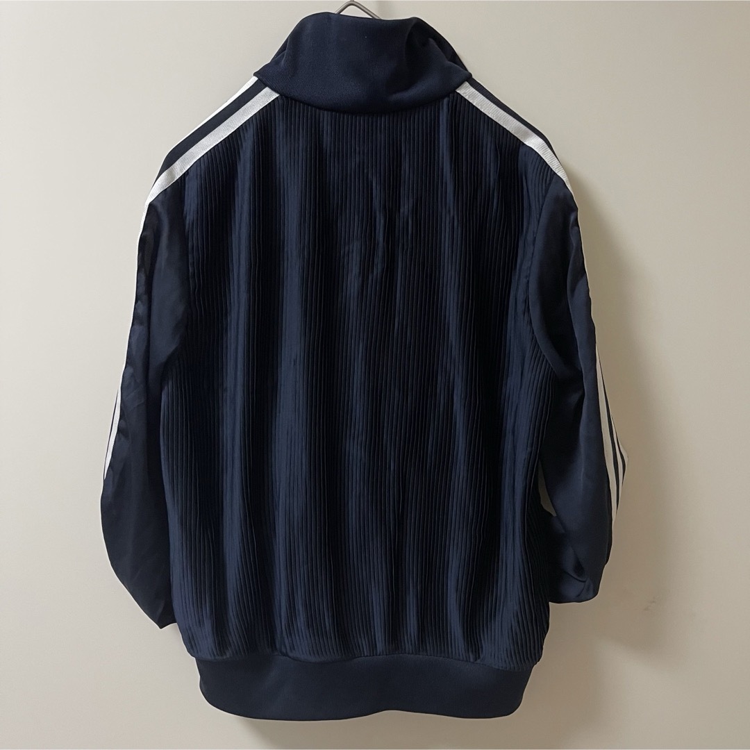 adidas - 美品プリーツ】アディダス女子トラックジャケット古着 adidas - 美品プリーツ】アディダス女子トラックジャケット古着
