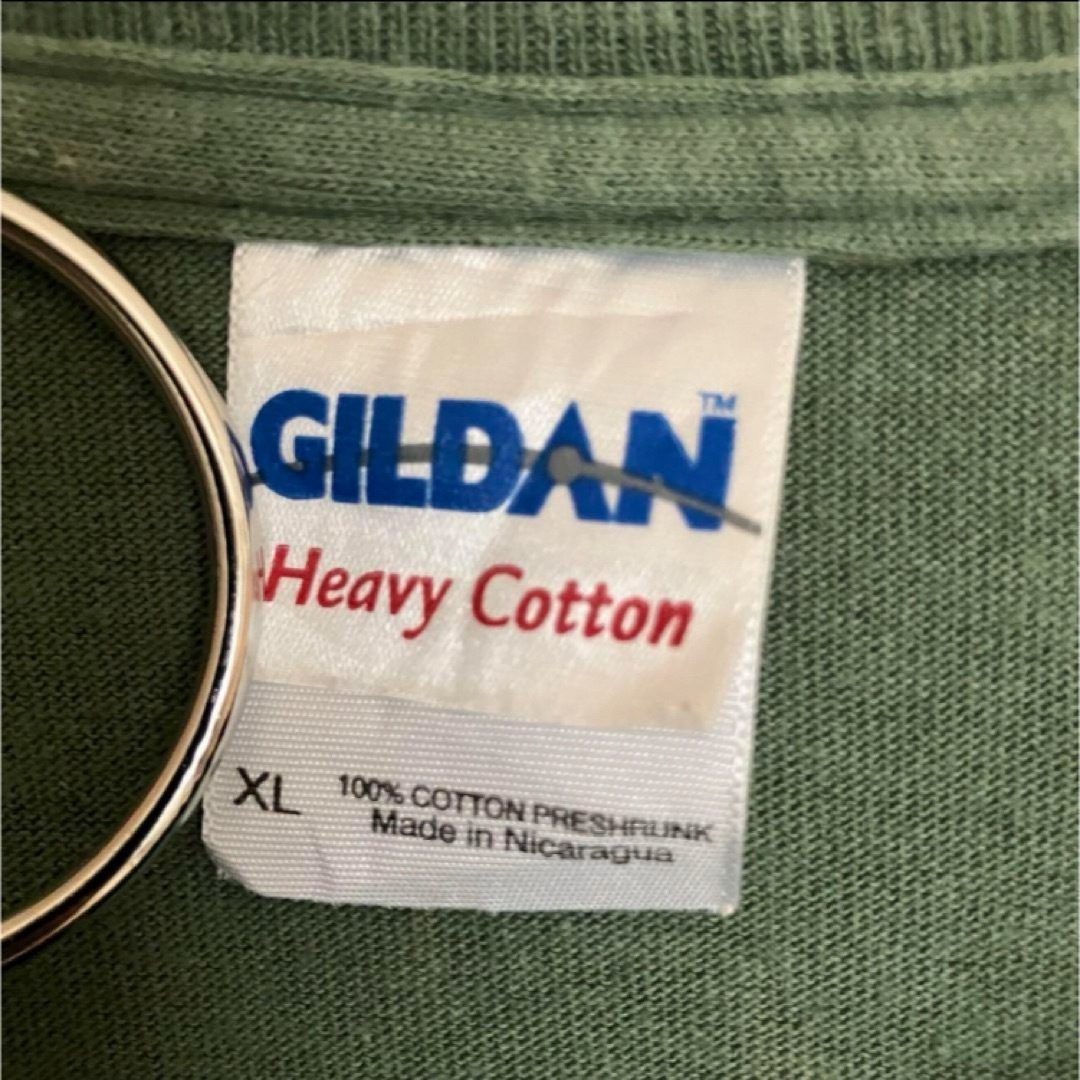 GILDAN(ギルタン)のバミューダトライアングルビッグロゴTシャツtシャツオーバーサイズ海賊半袖tee メンズのトップス(Tシャツ/カットソー(半袖/袖なし))の商品写真