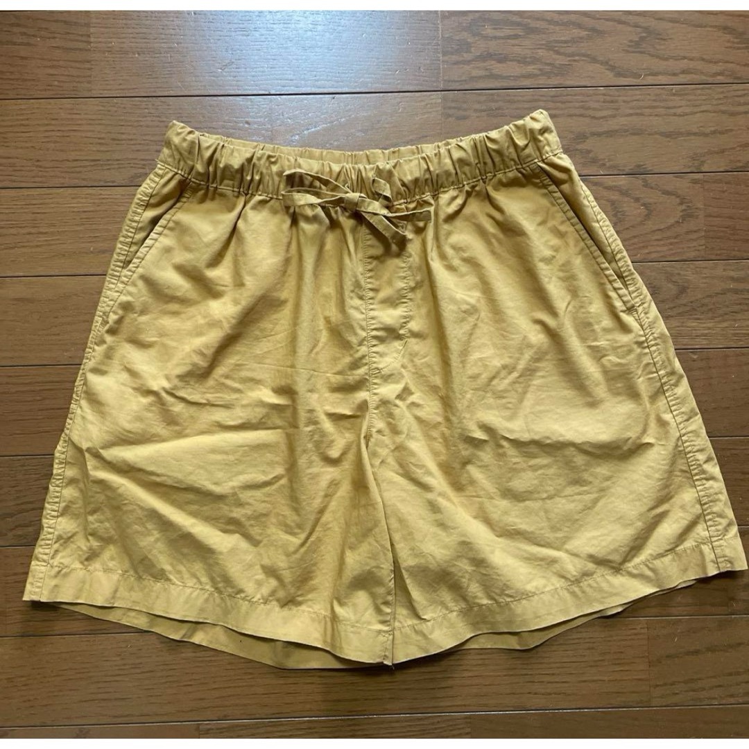 MUJI (無印良品)(ムジルシリョウヒン)の無印良品 ショートパンツ Sサイズ マスタード レディースのパンツ(ショートパンツ)の商品写真