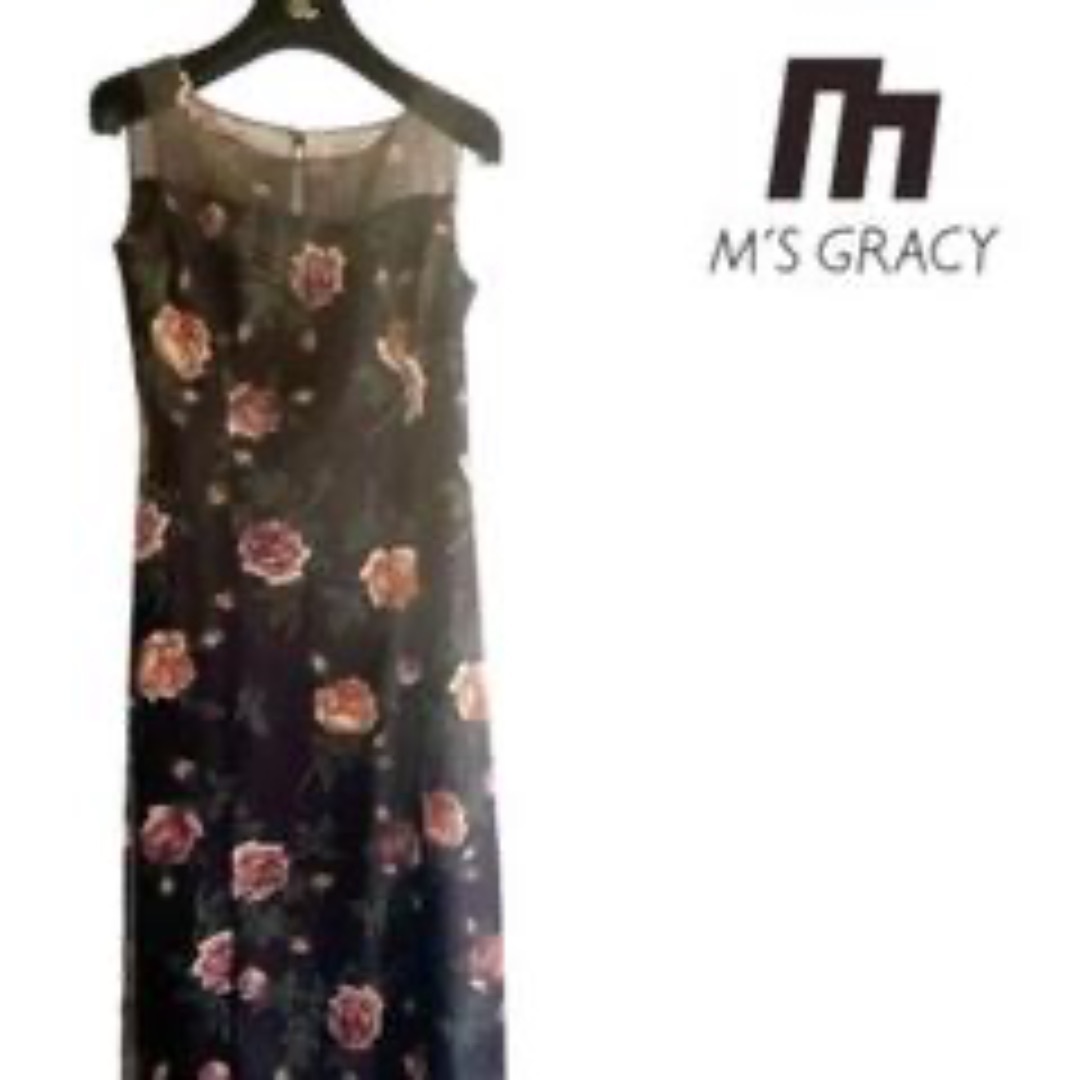 M'S GRACY(エムズグレイシー)の【美品】M'S GRACY ロングワンピース 薔薇 バラ レース オーガンジー レディースのワンピース(ロングワンピース/マキシワンピース)の商品写真