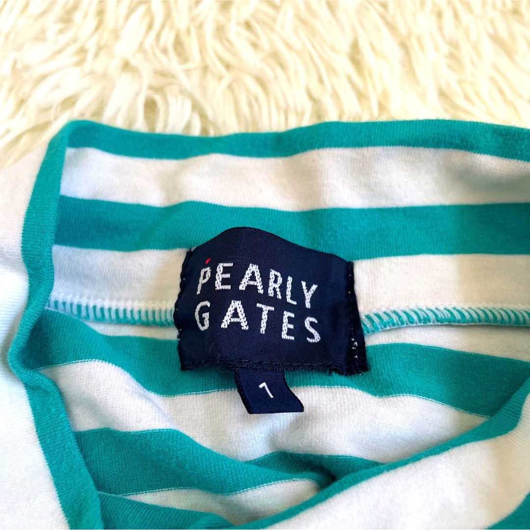 PEARLY GATES(パーリーゲイツ)のパーリーゲイツ　ボーダーTEE　緑　白　ハート　ロゴ　モックネック　半袖　1 スポーツ/アウトドアのゴルフ(ウエア)の商品写真