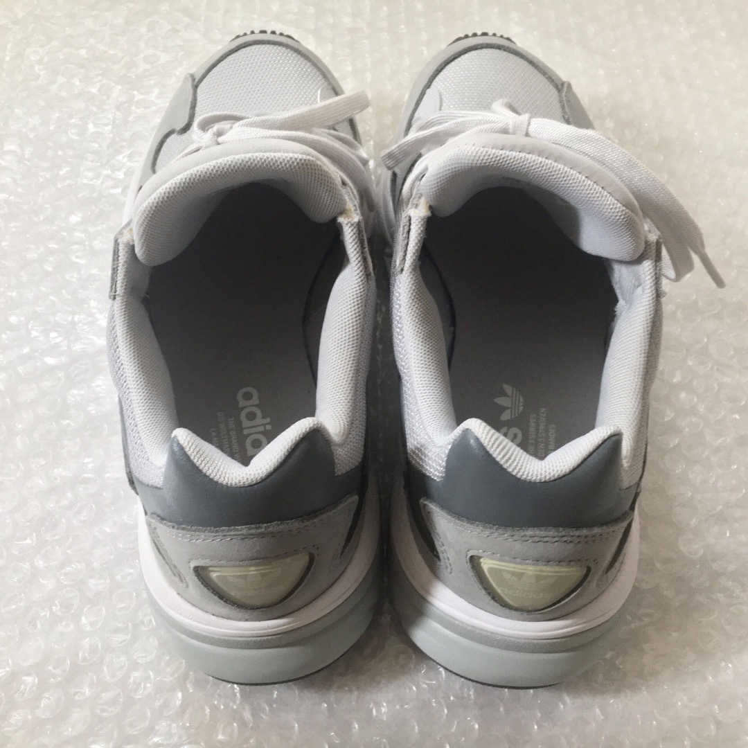 adidas(アディダス)のアディダススニーカー ファルコン G26861 メンズの靴/シューズ(スニーカー)の商品写真