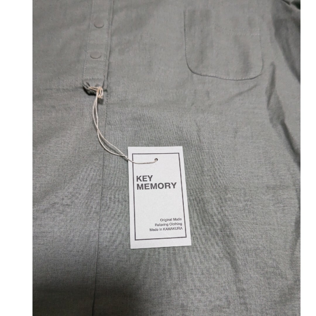 KEY MEMORY　キーメモリー　鎌倉　スナップボタンショートシャツ レディースのトップス(シャツ/ブラウス(半袖/袖なし))の商品写真