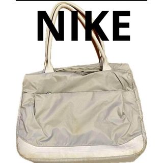 ナイキ(NIKE)のNIKE ボストンバッグ　スポーツバッグ(バッグ)