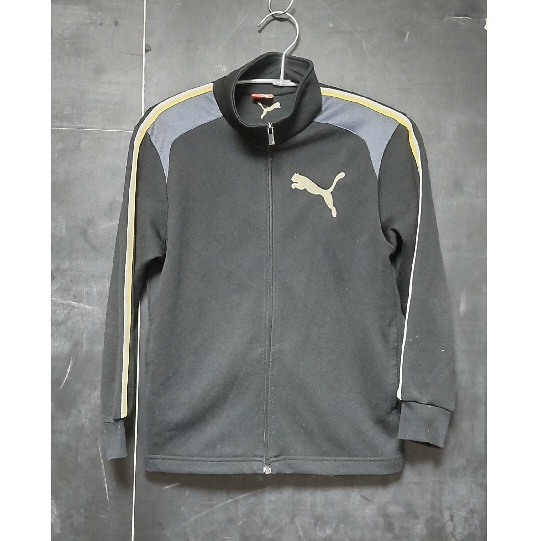 PUMA(プーマ)のPUMA　ジャージ　上着 キッズ/ベビー/マタニティのキッズ服男の子用(90cm~)(ジャケット/上着)の商品写真