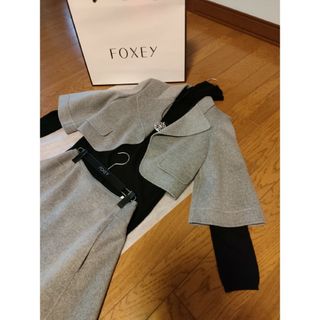 フォクシーブティック(FOXEY BOUTIQUE)の（新品）フォクシー　スーツ（カシミヤ）(セット/コーデ)