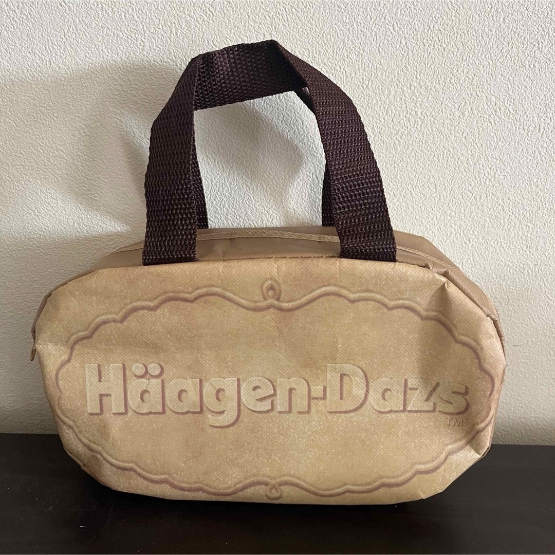 ハーゲンダッツ　保冷袋　保冷バッグ レディースのバッグ(トートバッグ)の商品写真