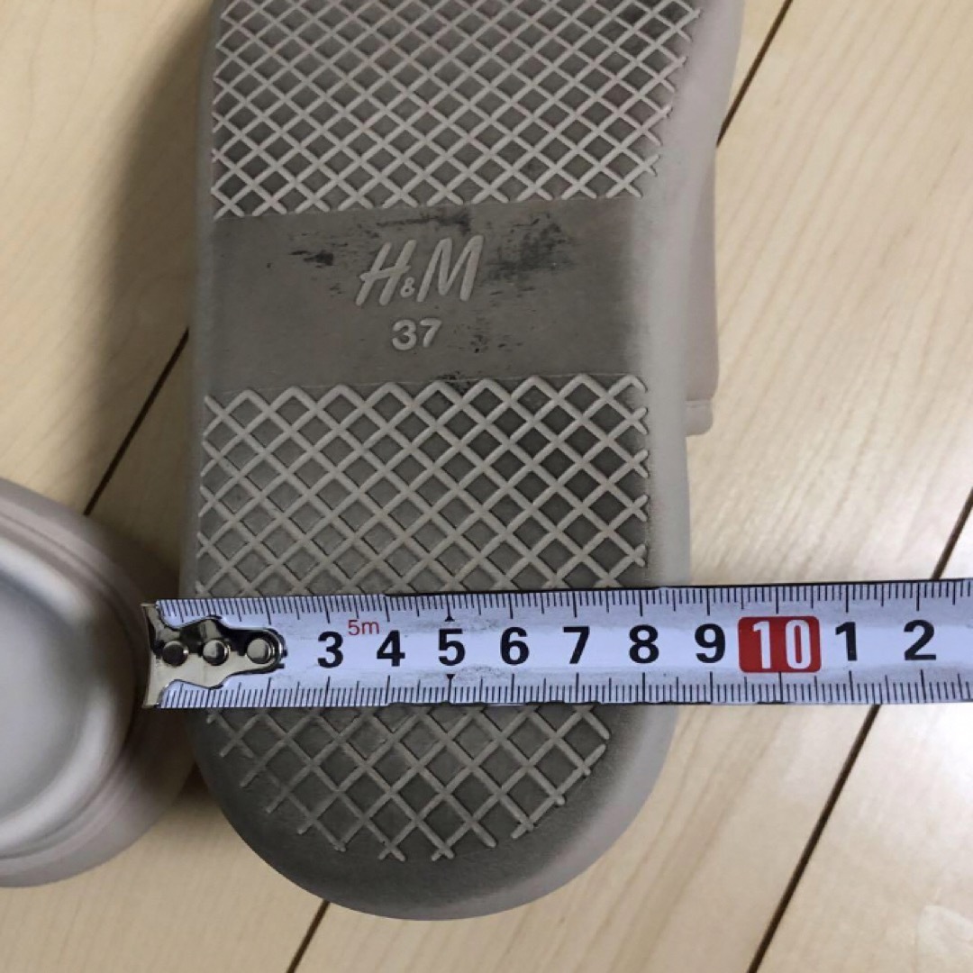 H&M(エイチアンドエム)のH&M 厚底マジックテープ　サンダル　グレージュ　サイズ37 レディースの靴/シューズ(サンダル)の商品写真
