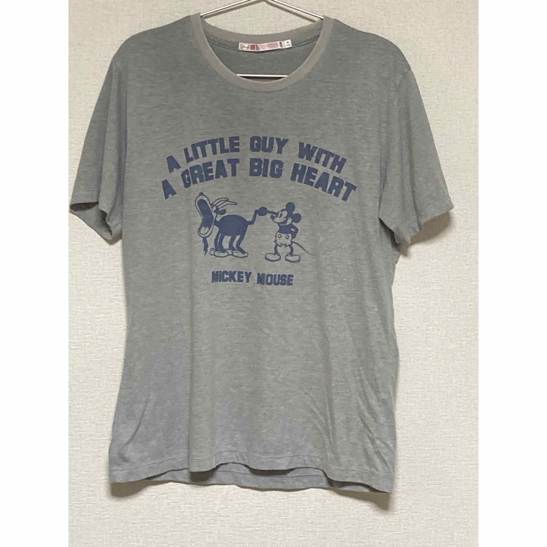 ユニクロ　Tシャツ　グレー　Mサイズ メンズのトップス(Tシャツ/カットソー(半袖/袖なし))の商品写真
