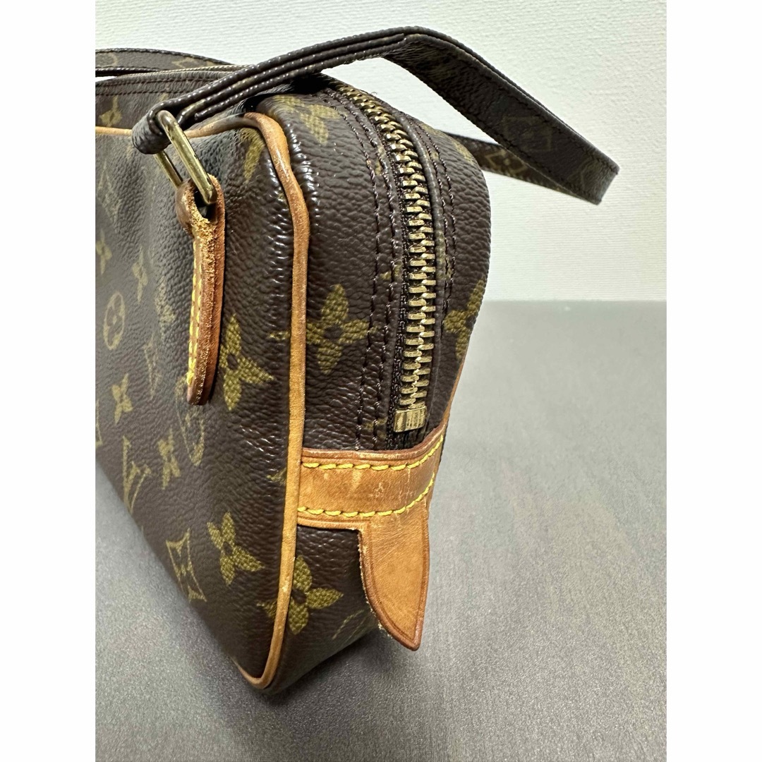 LOUIS VUITTON(ルイヴィトン)のルイヴィトン マルリーバンドリエール モノグラム ポシェット ヴィトン レディースのバッグ(ショルダーバッグ)の商品写真