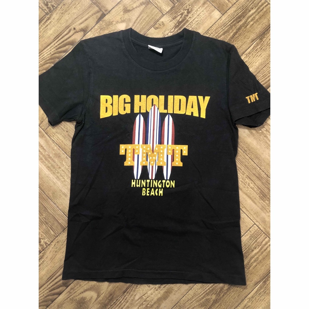 TMT ティーエムティーBIGHOLIDAY  TEE  ブラック　S size メンズのトップス(Tシャツ/カットソー(半袖/袖なし))の商品写真