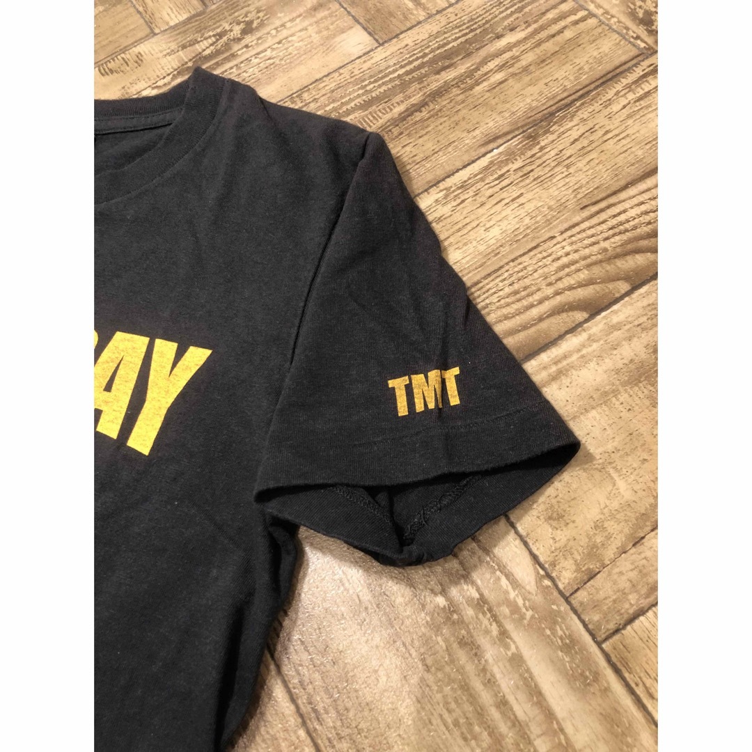 TMT ティーエムティーBIGHOLIDAY  TEE  ブラック　S size メンズのトップス(Tシャツ/カットソー(半袖/袖なし))の商品写真