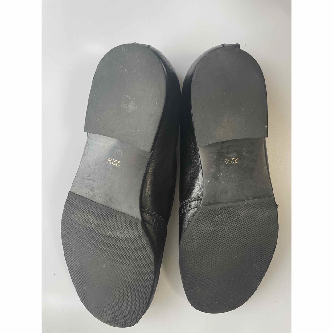 tricot COMME des GARCONS(トリココムデギャルソン)のタオ　トリココムデギャルソン ストラップ  レザーパンプス　定番モデル レディースの靴/シューズ(ハイヒール/パンプス)の商品写真