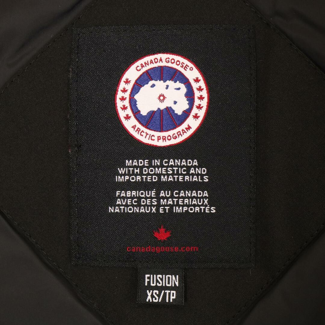 CANADA GOOSE(カナダグース)のカナダグース 2580LA ﾌﾞﾗｯｸ ﾛｽｸﾚｱﾊﾟｰｶ XS レディースのジャケット/アウター(その他)の商品写真