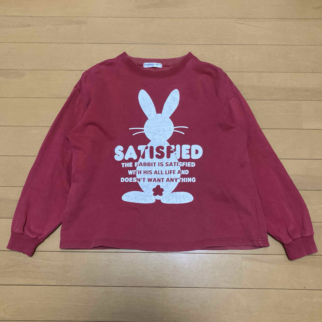 トレーナー　レッド　SATISFIED   140 キッズ/ベビー/マタニティのキッズ服女の子用(90cm~)(Tシャツ/カットソー)の商品写真