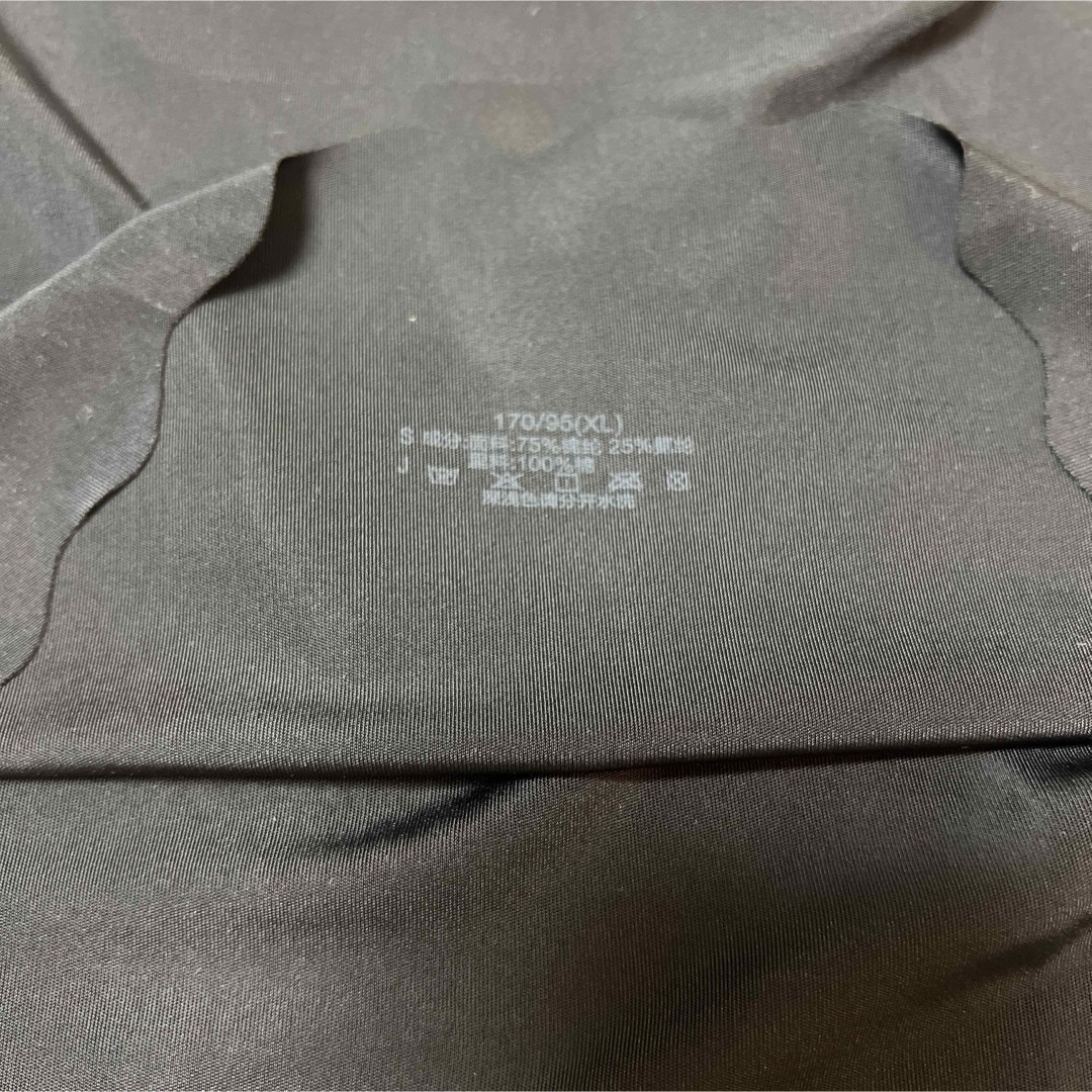 シームレスパンツ　ショーツ　下着　アンダーウェア　パンツ　黒　3枚セット レディースの下着/アンダーウェア(ショーツ)の商品写真