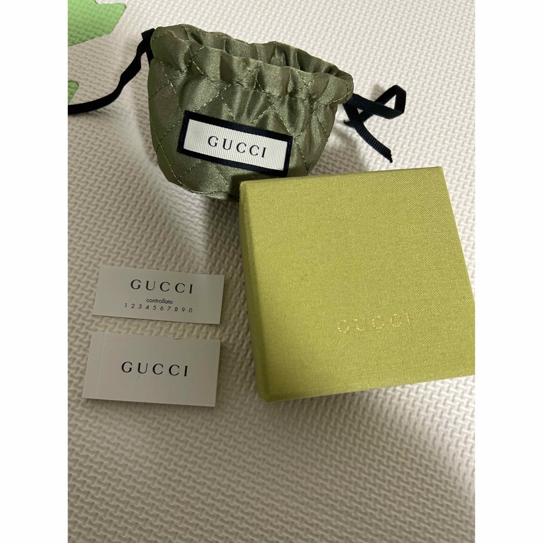 Gucci(グッチ)のGUCCI ピアス　ハチ メンズのアクセサリー(ピアス(両耳用))の商品写真