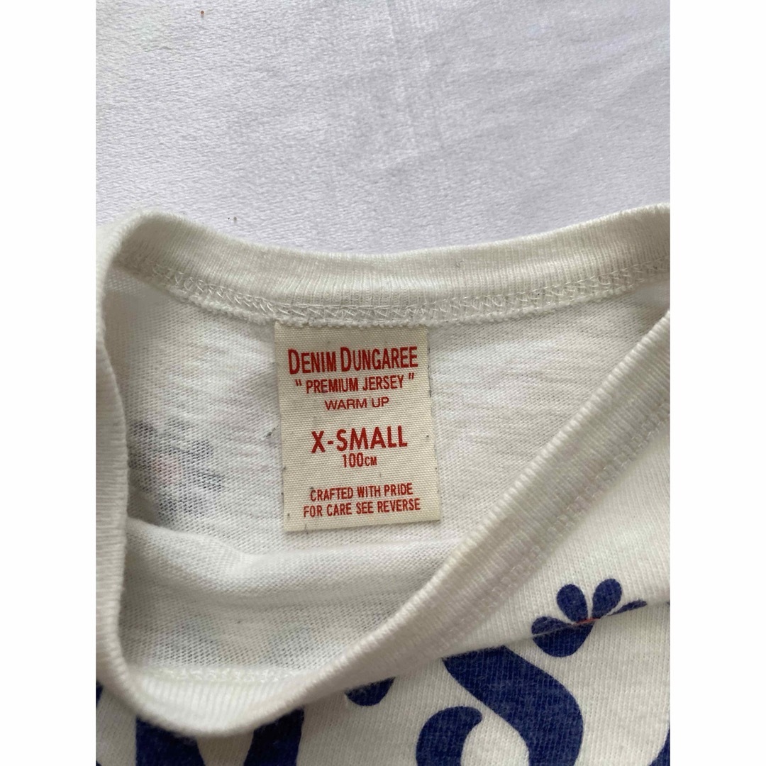 DENIM DUNGAREE(デニムダンガリー)のデニムダンガリー　スヌーピー　半袖Tシャツ　100 キッズ/ベビー/マタニティのキッズ服女の子用(90cm~)(Tシャツ/カットソー)の商品写真