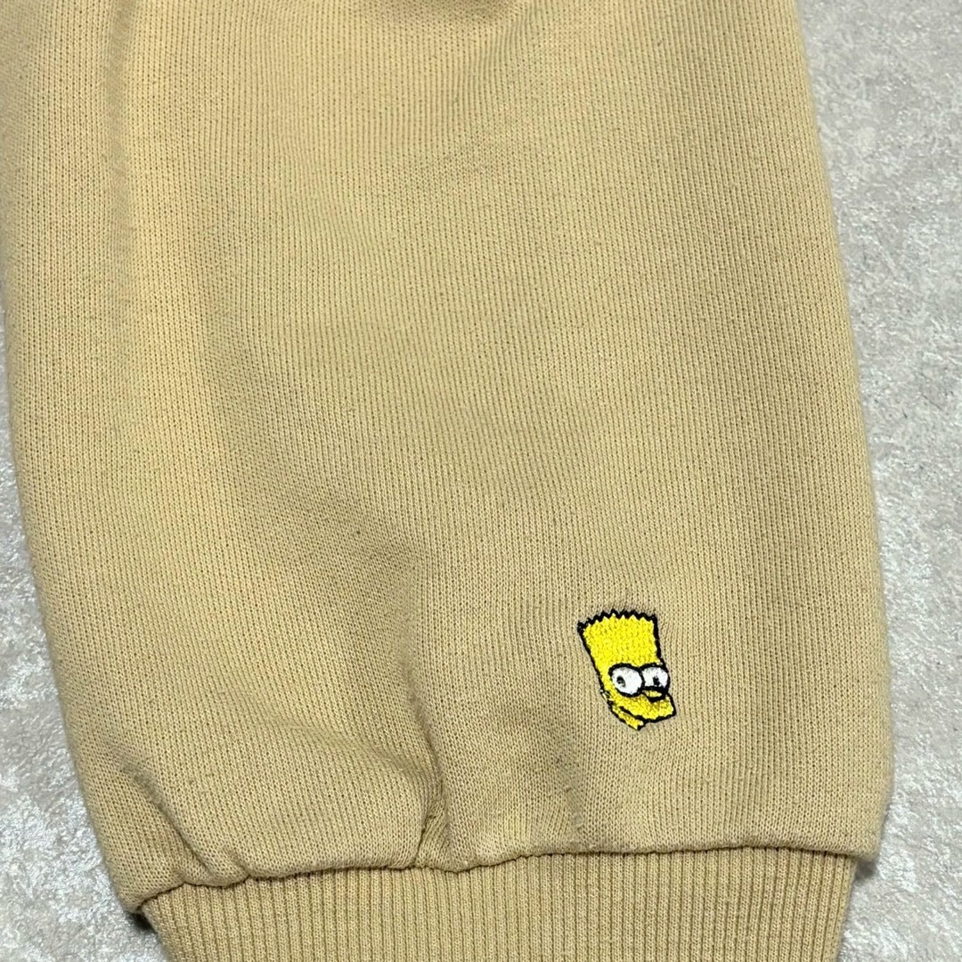 SIMPSON(シンプソン)の【希少】シンプソンズ ファミリー スウェットトレーナー ベージュ 刺繍 ゆるだぼ メンズのトップス(スウェット)の商品写真