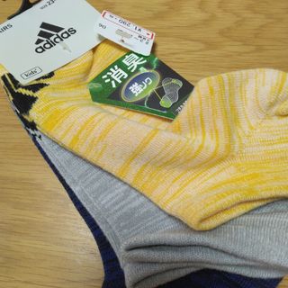 アディダス(adidas)の新品　アディダス靴下　3足　キッズ　23-25㎝(靴下/タイツ)