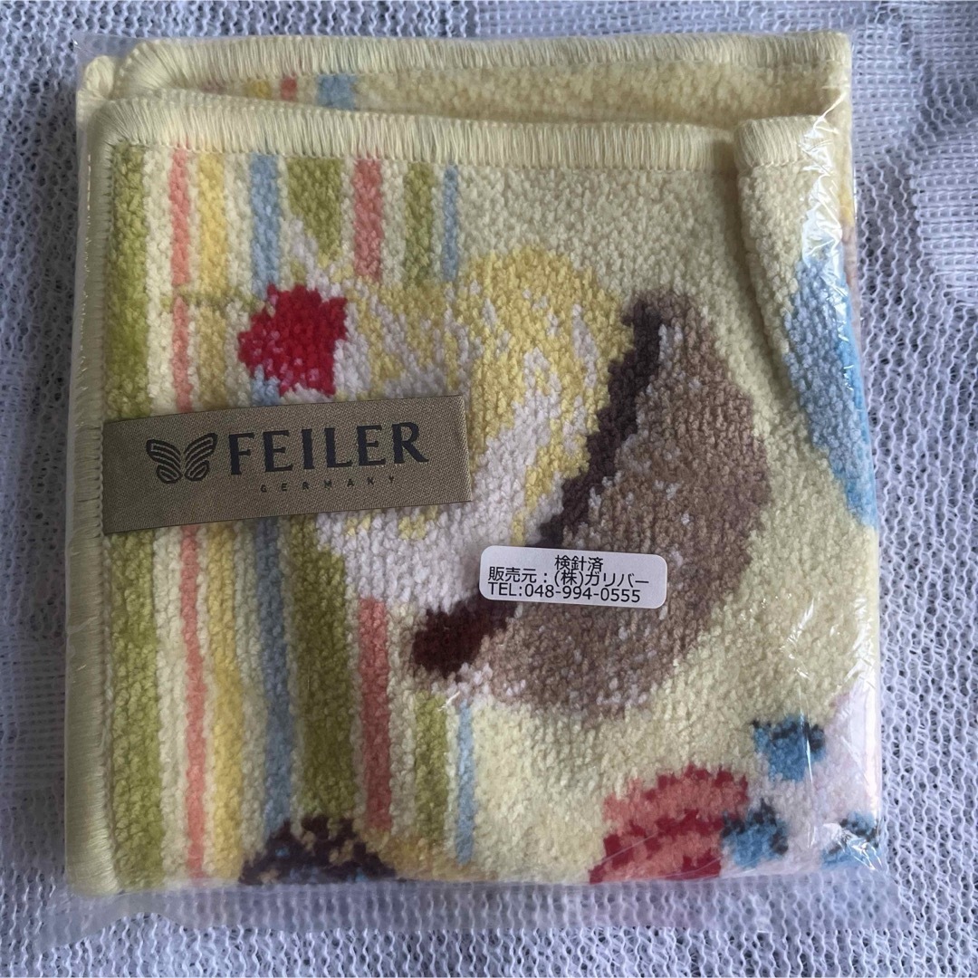 FEILER(フェイラー)のフェイラー 　カップケーキ　25×25　ハンカチ　新品・未使用　FEILER レディースのファッション小物(ハンカチ)の商品写真