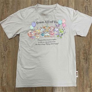 ディズニー(Disney)の一度着用のみ！ディズニー　ダッフィーTシャツ　Sサイズ(Tシャツ(半袖/袖なし))