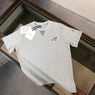 MONCLER - MONCLERモンクレールの夏Tシャツです人氣モンクレールの半袖です