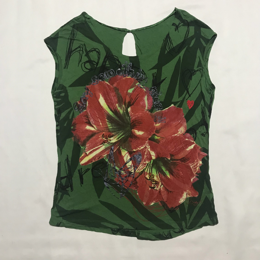 DESIGUAL(デシグアル)のデシグアル Desigual  トップス 花柄 y2k フェアリーコア レディースのトップス(Tシャツ(半袖/袖なし))の商品写真